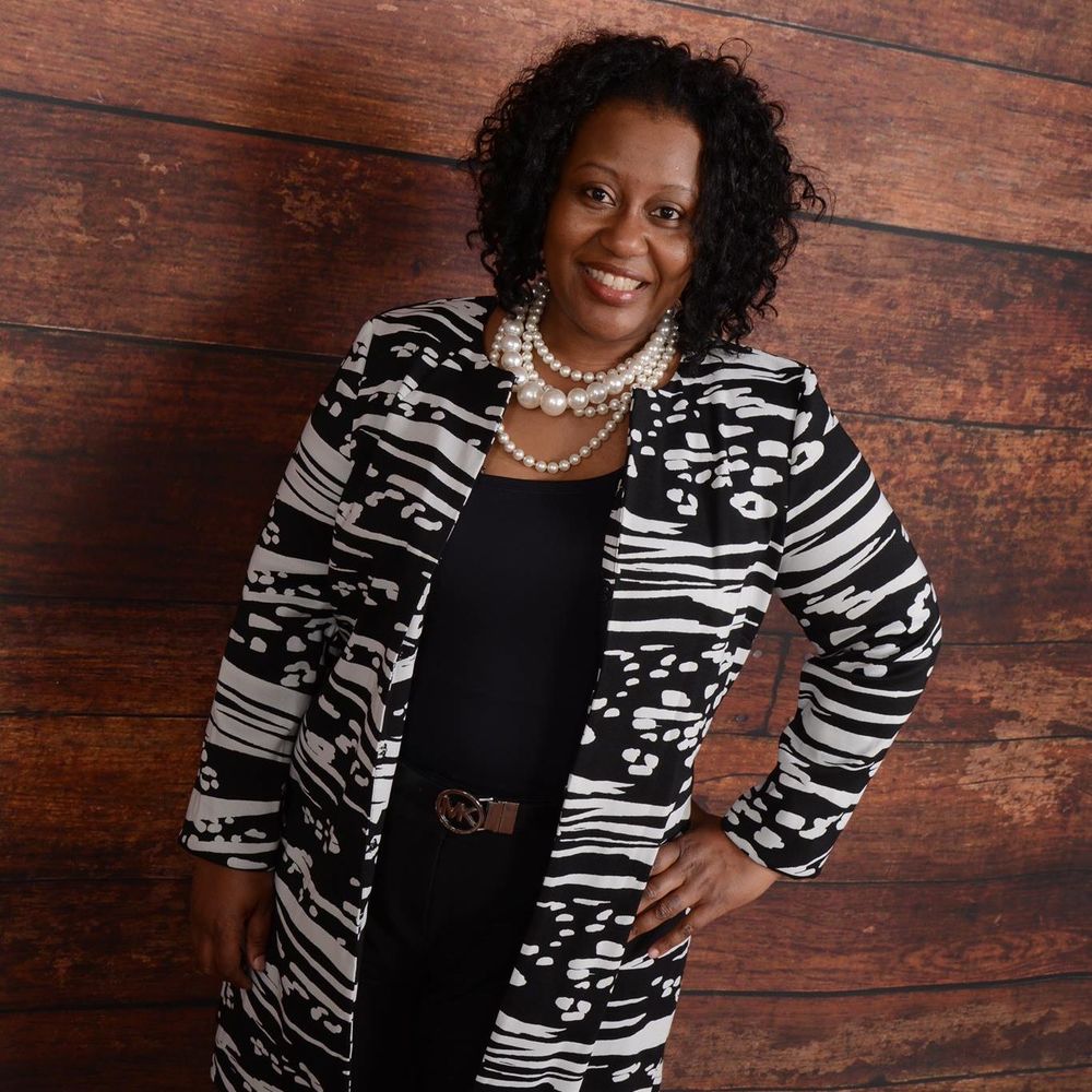 Meet your Posher, Satin